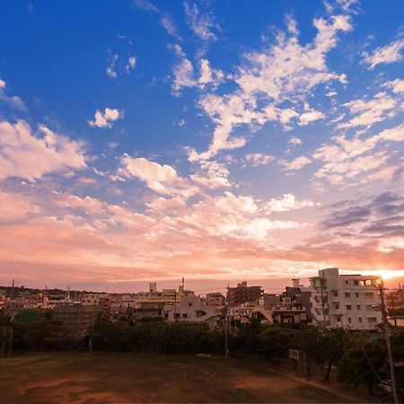 Kariyushi Condominium Resort Chatan Araha Sunset Kültér fotó